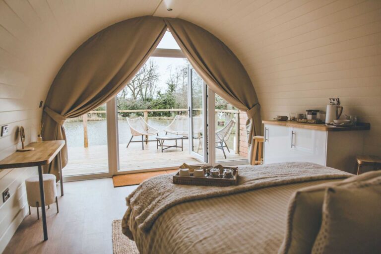 honeymoon lodge Villiers barn Essex