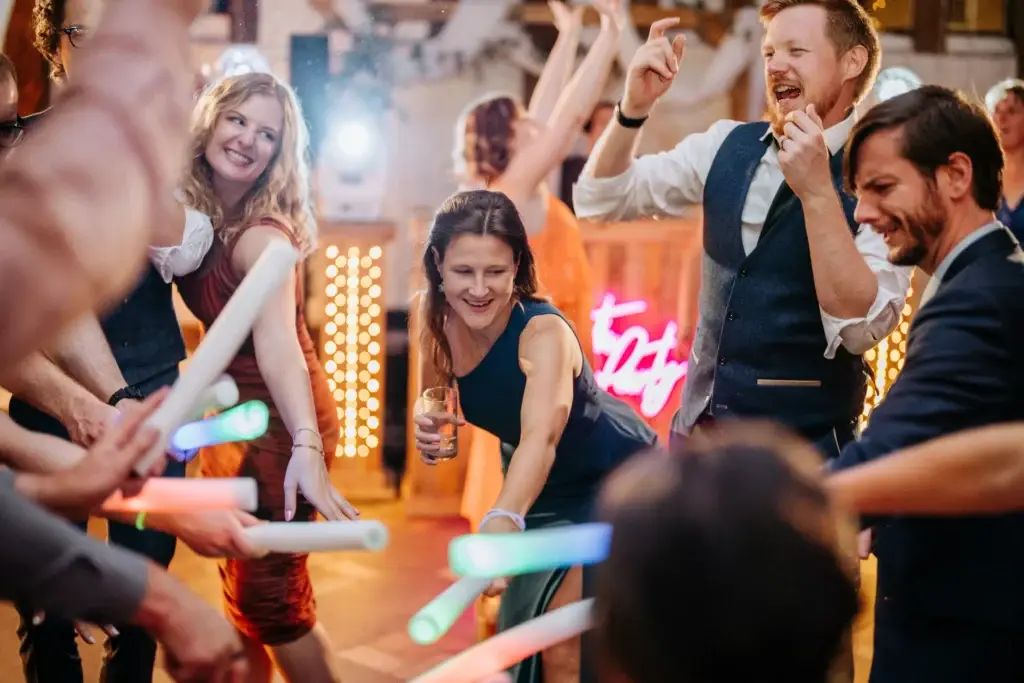 villiers glow sticks Essex Wedding DJ Based In Colchester