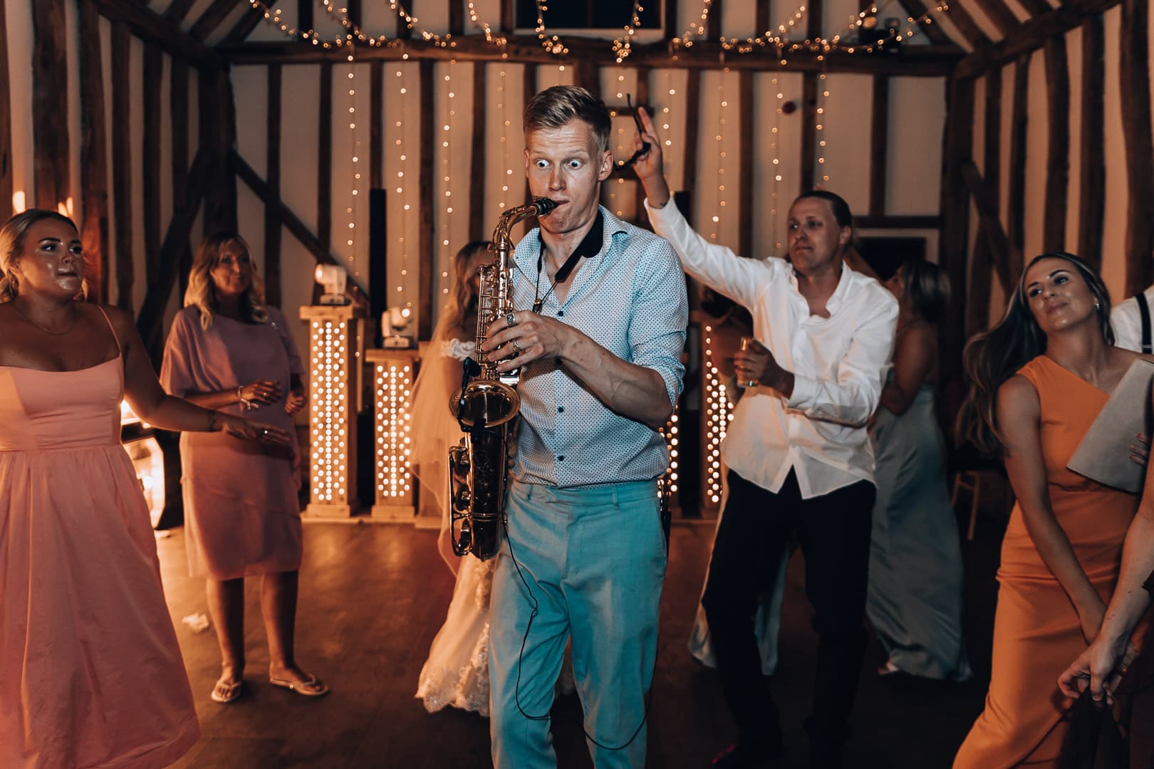 VILLIERS BARN WEDDING DJ AND SAX DUO